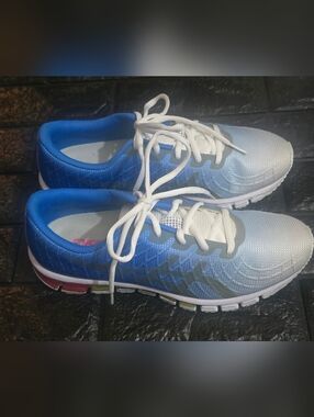 Ladies Asics Gel-Quantum Running /Walking Sneakers/Size 9/Worn Once